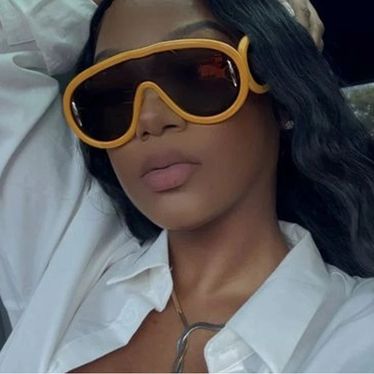 Oversized Wave Mask One-Piece Sunglasses Women Y2K Punk Sports Sun Glasses for Lady 2025 Luxury Brand Steampunk Eyewear Goggle