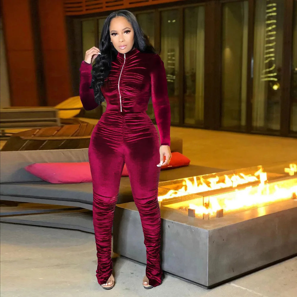 Spoken Dreams: Women’s New Fall Active Velvet Sweatsuit
